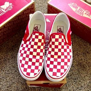 Checkerboard Tango red /off white Vans